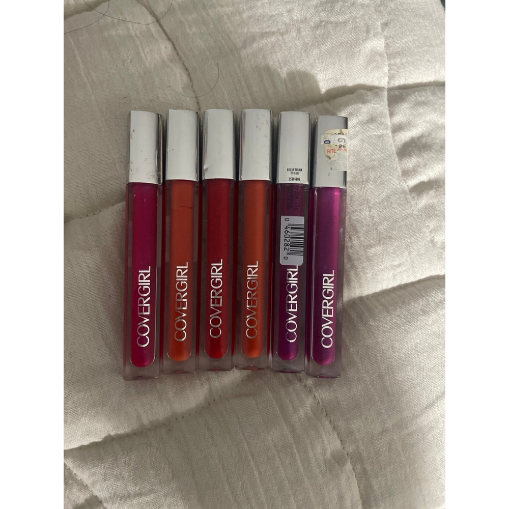 Covergirl colorlicious bundle